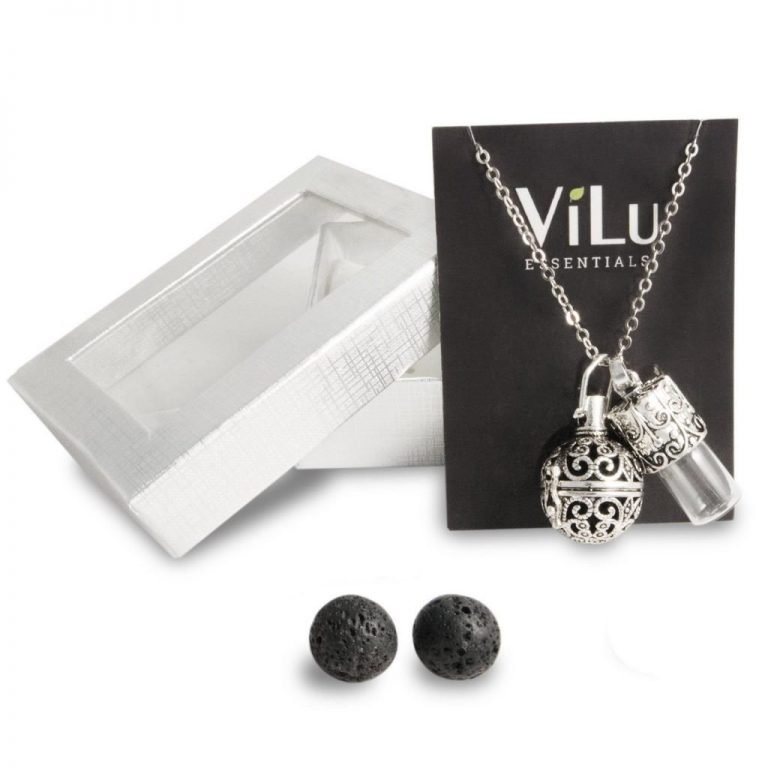 Exquisite Antique Silver Aromatherapy Necklace Essential Oil Diffuser Locket ..