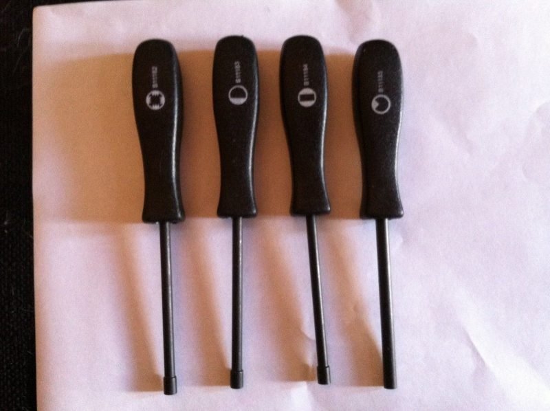 Catalog 1 2 Cycle Carburetor Adjustment Kit Includes 530035560