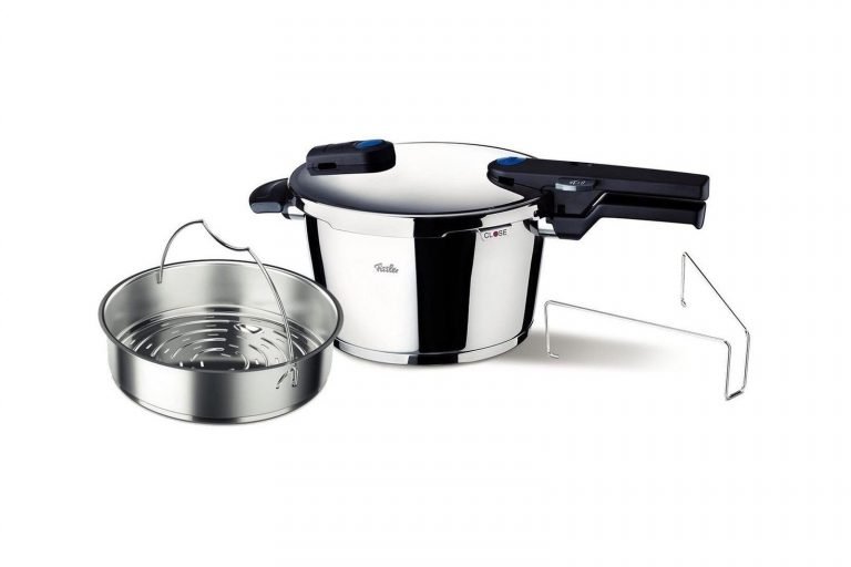 Fissler Fssfis5852 Vitaquick Pressure Cooker With Perforated Inset 4.5 L Stai..