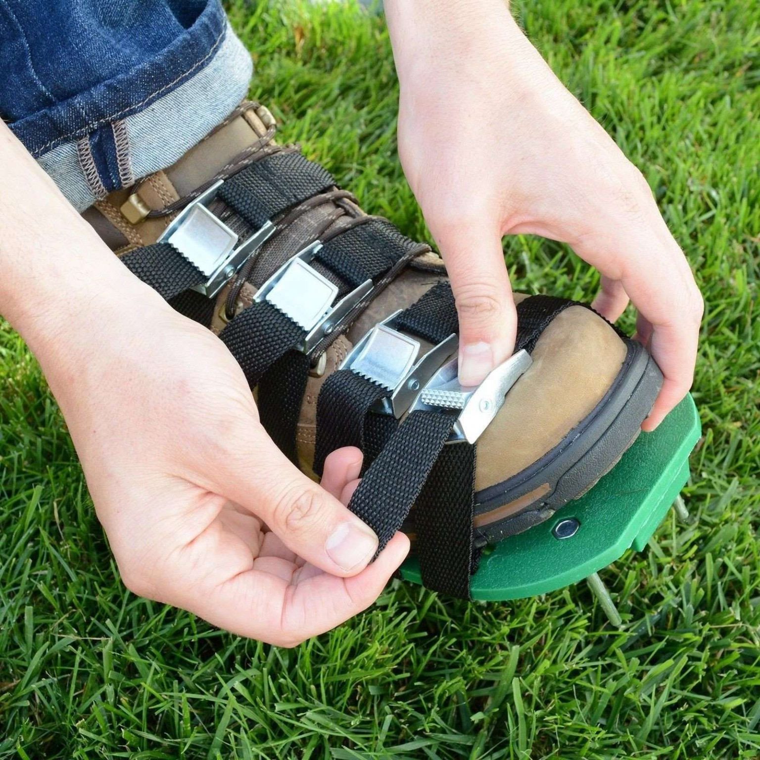 Lawn Aerator Shoes W/Metal Buckles And 4 Straps Heavy Duty Spiked