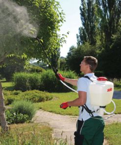 Solo 425 4-Gallon Professional Piston Backpack Sprayer 15 57 bd6f1768 a773 4e59 aeef a061d7b56584