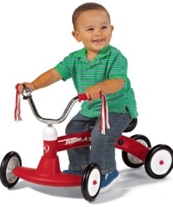 Radio Flyer Scoot-About Radio Flyer 6 57 be5dbda4 aa45 43c3 a678 0fc5c8c4967b