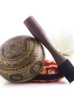 Silent Mind ~ Antique Design Tibetan Singing Bowl Set ~ With Mallet & Silk Cu.. 15 57 f0fcc28d 5741 4690 b2b5 4ffaf16a3ee3