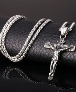 Alternative view of U7 Jewelry Men's Stainless Steel Jesus Christ Cross Crucifix Pendant Necklace