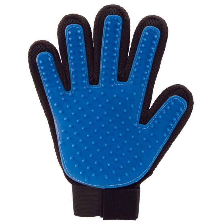 True Touch Deshedding Glove For Gentle And Efficient Pet Grooming