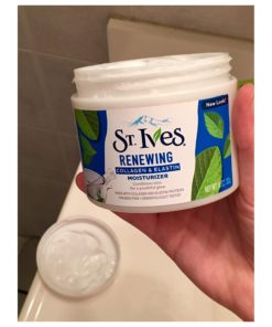 St. Ives Facial Moisturizer for Dry Skin, Collagen Elastin, 10 oz 10 Ounce (Pack of 1) 14 81OKaOx34ML