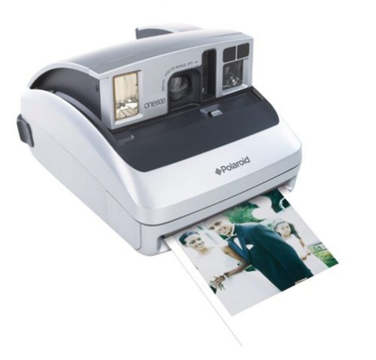 Polaroid One 600 Ultra Instant Film Camera (Discontinued By Manufacturer) - $225.95