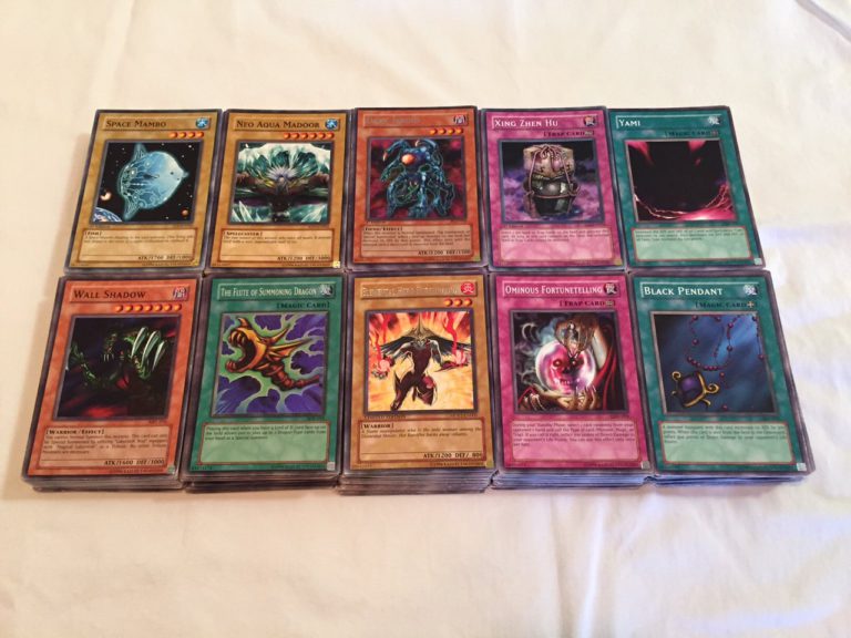 500 Assorted Yugioh Cards Including Rare, Ultra Rare and Holographic Cards - $33.95