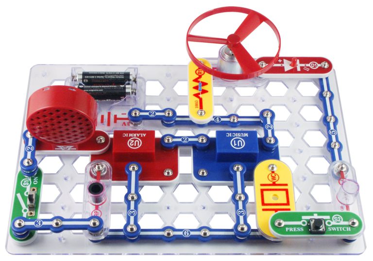 Snap Circuits Jr. SC-100 Electronics Exploration Kit | Over 100 STEM Projects | 4-Color Project Manual | 30 Snap Modules | Unlimited Fun Standard Packaging - $26.95