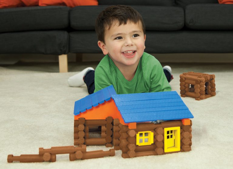 LINCOLN LOGS – Oak Creek Lodge – 137 Pieces – Ages 3+ Preschool Education Toy - $40.95
