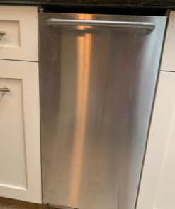 Scotsman CU50GA Undercounter Ice Maker, Gourmet Cube, Air Cooled, Gravity Drain with Cord, 115V/60/1-ph, 14.4 Amp (15 Amp Circuit Required), 14.9" Width x 22" Diameter x 34.4" Height 12 61gUSiHOLVL 1