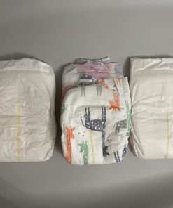 Andy Pandy Bamboo Disposable Diapers 710 lbs 24 kg, White, Newborn (5-10 Pound), 44 Count 9 71iDxvnnTL