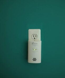 Kidde Carbon Monoxide Detector, Plug In Wall with AA Battery Backup, Test-Hush Button 41 21T71cioDPL