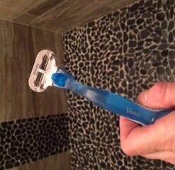 Gillette Venus Smooth Womens Razor Blade Refills, 8 Count, Lubracated to Protect the Skin from Irritation, Basic, 8 Count (Pack of 1) 50 318Op9PLhTL