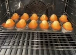 Bellemain Madeleine Pan | 12-Well Madeleine Mold Makes 12 Madeleine Cookies | Nonstick Tea Cake Pan for Madeleines, Cakelet Pan | Warp-Resistant Carbon Steel Madeline Pans (2-Pack) 51 31KhttrW AL