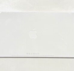 Apple Magic Keyboard with Numeric Keypad: Wireless, Bluetooth, Rechargeable. Works with Mac, iPad, or iPhone; US English - White 43 31Ycjv0vq3L