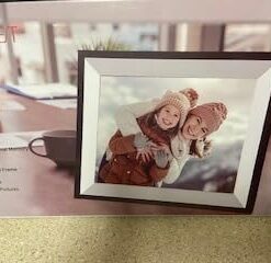 10.1 inch WiFi Digital Picture Frame, 32GB Smart Digital Photo Frame with WiFi Share Photo Video via Frameo App 10.1" Brown 48 31dBBIB2r0L