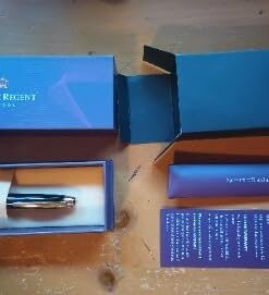 Bond & Regent Rollerball Pen - Certified Luxury Grade | 24 Karat Gold & Gloss Black | Nice Gift Pens for Men and Women 24 Karat Gold Finish & Black Gloss Lacquer 66 31hj6jojplL