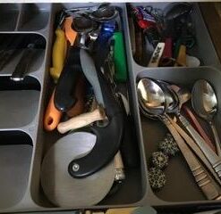 Joseph Joseph DrawerStore Kitchen Drawer Organizer Tray for Silverware Cutlery Utensils and Gadgets, Gray, 15.6 x 15.1 x 2.1 Inches Grey Large 29 31qWnWMUdhL