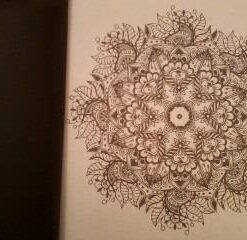 Mandala Coloring Book: 100+ Unique Mandala Designs and Stress Relieving Patterns for Adult Relaxation, Meditation, and Happiness (Magnificent Mandalas) Paperback, Large Print 68 31tJPfAiPaL