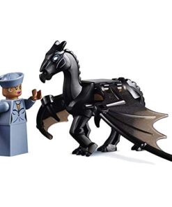 LEGO Fantastic Beasts: The Crimes of Grindelwald - Grindelwald’s Escape 75951 Building Kit (132 Pieces) (Discontinued by Manufacturer) 36 412LzNpESIL