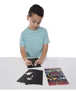 Melissa & Doug Scratch Art Activity Kit: Dinosaurs - 4 Holographic Boards 6 412TNq7NA9L