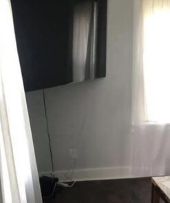 ECHOGEAR SleekStud Swivel Full Motion TV Wall Mount Bracket for 26-58 Inch TVs – Extend and Tilt Your TV - Easy Single Stud Install 40 419Tcc3YOL