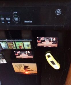 Lavatools PT12 Javelin Ultra Fast Digital Instant Read Meat Thermometer for Grill and Cooking, 2.75" Probe, Compact Foldable Design, Large Display, Splash Resistant – Sambal 39 41CPqezSxvL