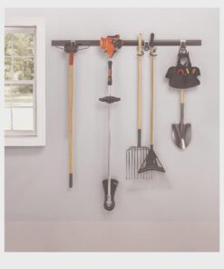 Rubbermaid FastTrack Garage Storage System Tool Hanging Kit, Garage Organization, Wall Mount Holder for Garden Lawn Tools 2 Rails, 4 Hooks 36 41EOxE0WDbL