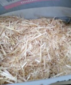Standlee Hay Company Wheat or Barley Chopped Straw for Animal Bedding 15 41KDUBwEIeL
