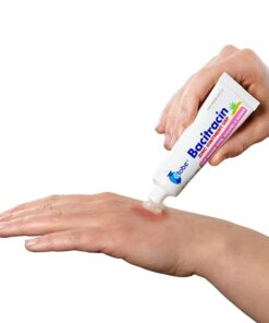 (4 Pack) Globe Bacitracin Zinc Ointment + Aloe 1oz, Antibiotic Ointment, Essential Antibiotic First Aid Supplies, Healing Action, Maximum Antibiotic Power, Prevents Infection in cuts, scrapes, Burns 20 41O5o9CXwwL