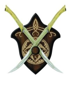 UNITED CUTLERY Lord of the Rings Fighting Knives of Legolas Greenleaf – Officially Licensed, Sharp Stainless Steel Blades, Metal Guard and Pommel – Detailed Replicas for LOTR Fans - 22 3/8” Overall 14 41WvM1zbaBL