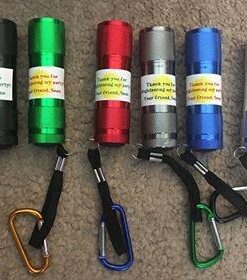 EverBrite 18-Pack Mini LED Flashlight Set - Portable Flashlights Ideal for Hurricane Supplies Camping, Night Reading, Cycling, BBQ, Party, Backpacking - Includes Lanyard & 54 x AAA Batteries 57 41nNvhp5CqL