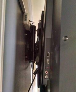 VideoSecu MW380B5 Full Motion Articulating TV Wall Mount Bracket for Most 37"-70" LED LCD UHD Plasma HDTV Up to 125 lbs with 684x400 600x400 400x400 150x100mm, Dual Arm Pulls Out Up to 14" AW9 60 41noP4XSEBL