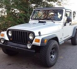 Dupli-Color ECWRC7947 Custom Wrap Matte Removable Automotive Paint – Carbon Black Spray Paint - 11 oz. Aerosol Can 11 Ounce (Pack of 1) 19 41rAJmdCGbL