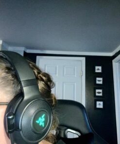 Razer Kraken X USB Ultralight Gaming Headset: 7.1 Surround Sound - Lightweight Frame - Green Logo Lighting - Integrated Audio Controls - Bendable Cardioid Microphone - for PC - Classic Black Green Lighting Only 43 41vG7YCPllL