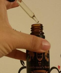 The Gentlemen's Beard Premium Bay Rum Beard Oil - Conditioner Softener - All Natural - Softens, Strengthens and Promotes Beard & Mustache Growth - Leave In Conditioner Moisturizes Skin 30 41x58H8QqWL