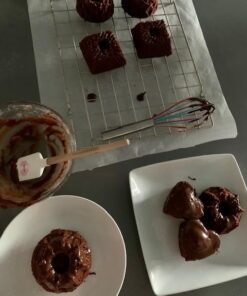 Baking Yesteryear: The Best Recipes from the 1900s to the 1980s Hardcover 57 51 8nSuTkVL