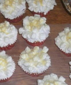 Regency Wraps Standard Baking Cups Greaseproof Professional Grade For Cupcakes and Muffins, Red/White Stripe, Pack of 40 17 510HcM9wUXL