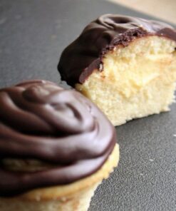 The Perfect Cake: Your Ultimate Guide to Classic, Modern, and Whimsical Cakes (Perfect Baking Cookbooks) 29 514zLU8YjL