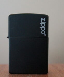 Zippo Matte Pocket Lighters Logo Black 33 515kxUbQ5pL