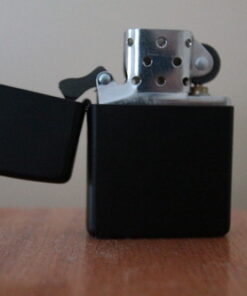 Zippo Matte Pocket Lighters Logo Black 34 516qVgSUT2L