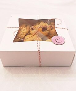 SCT White Window Bakery Boxes with Attached Flip Top, 4-Corner Beers Design, 10 x 10 x 2.5, White, Paper, 200/Carton 10" x 10" x 2-1/2" 36 518n2lH2 ML