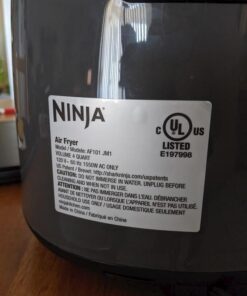 Ninja AF101 Air Fryer that Crisps, Roasts, Reheats, & Dehydrates, for Quick, Easy Meals, 4 Quart Capacity, & High Gloss Finish, Grey 52 51CIhXtbogL
