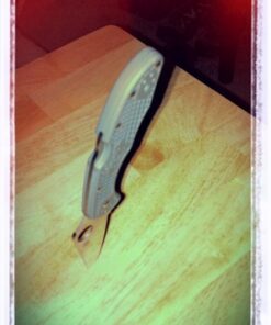 Spyderco Delica 4 Lightweight 7.15" Signature Folding Knife with 2.90" Flat-Ground Steel Blade and High-Strength FRN Handle - PlainEdge Grind Delica 4 Lightweight Flat Ground Grey 37 51DVXqXkML