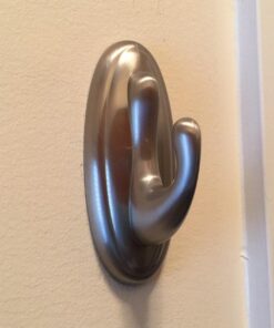 Command Large Traditional Plastic Hook, Brushed Nickel, 1-Hook, 2-Strips, Organize Damage-Free 36 51E7mVwZu6L