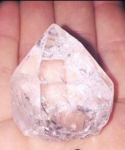 JIC Gem 1 Lb Natural Clear Quartz Crystals Points Bulk Stones and Crystals High Energy Raw White Quartz Crystals Healing Rough Stones Natural Quartz Cluster with Box 1LB 47 51EgRqiEgPL