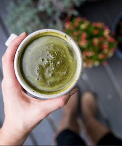 Amazing Grass Greens Blend Superfood: Super Greens Powder Smoothie Mix for Boost Energy ,with Organic Spirulina, Chlorella, Beet Root Powder, Digestive Enzymes & Probiotics, Original, 60 Servings Superfood - Original 60 Servings (Pack of 1) 27 51GgI9gEZtL