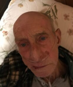 (4 Pack) Globe Bacitracin Zinc Ointment + Aloe 1oz, Antibiotic Ointment, Essential Antibiotic First Aid Supplies, Healing Action, Maximum Antibiotic Power, Prevents Infection in cuts, scrapes, Burns 29 51H8BKEitkL