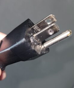 C2G 03137 18 AWG Short Extension Cord, Power Cord, 1 Foot (0.30 Meters), Black 25 51JD61itBL